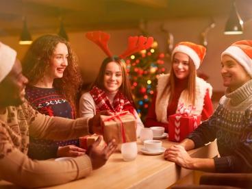 Manualidades para el amigo invisible: sorprende con tu regalo